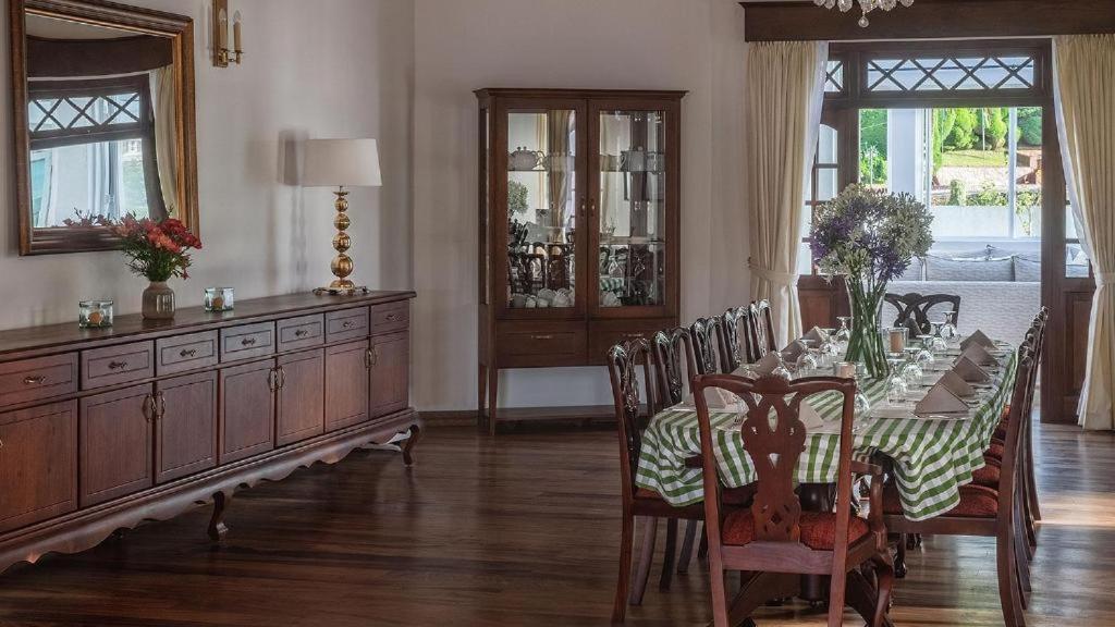 Villa Firsmead à Nuwara Eliya Extérieur photo